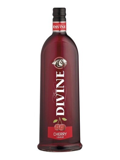Divine Vodka Cherry 70cl