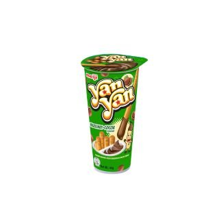 Yan Yan Dip Biscuit Snack Hazelnut 50gr